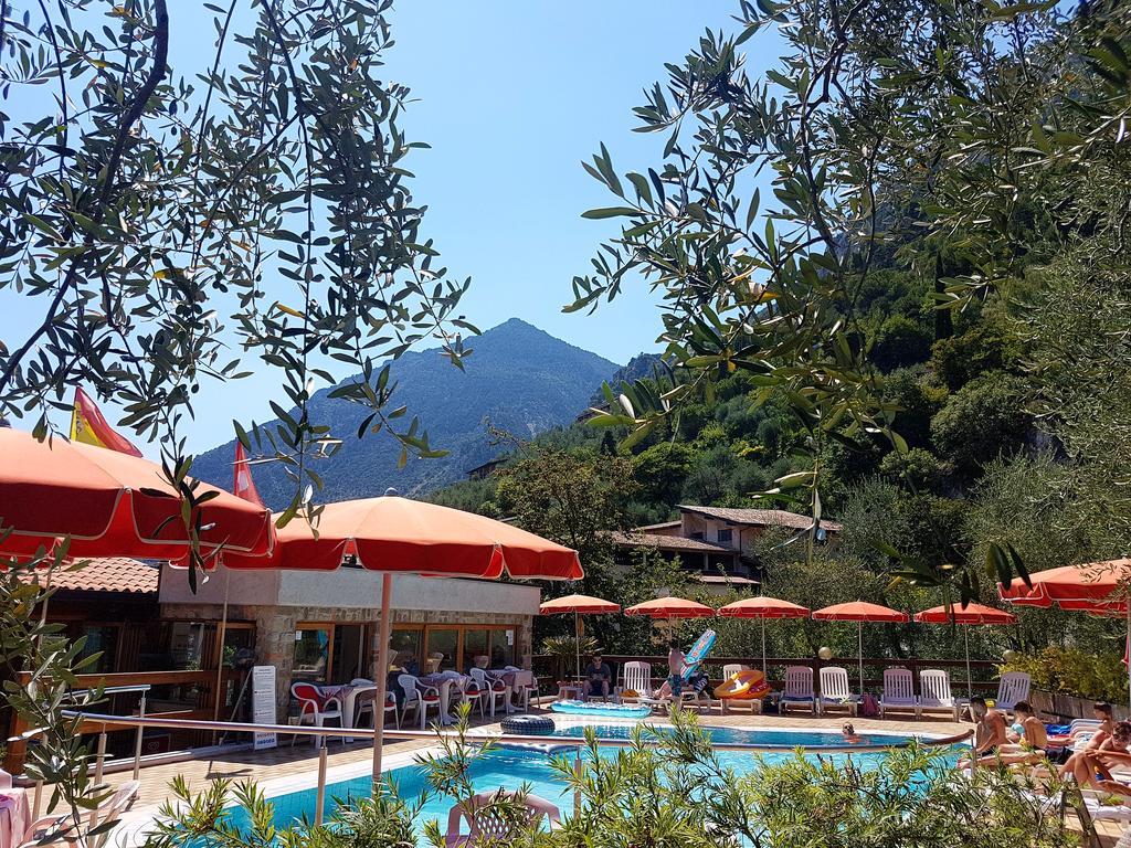 Residence Miravalle Limone sul Garda Luaran gambar